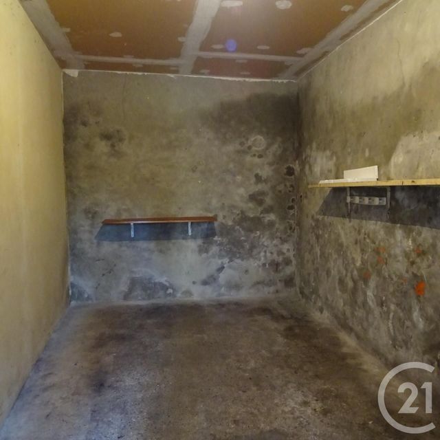 Afficher la photo en grand Appartement F3 à vendre - 3 pièces - 80.74 m2 - ORBEC - 14 - BASSE-NORMANDIE - Century 21 Christophe Duclos