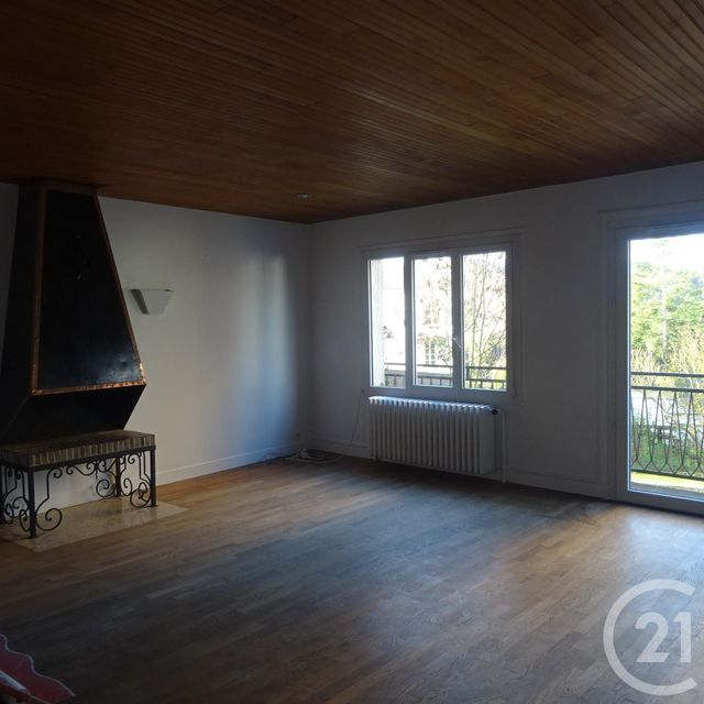 Afficher la photo en grand Appartement F3 à vendre - 3 pièces - 80.74 m2 - ORBEC - 14 - BASSE-NORMANDIE - Century 21 Christophe Duclos