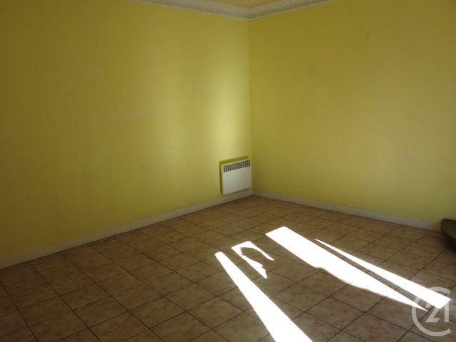 Afficher la photo en grand Appartement F6 à vendre - 4 pièces - 107.0 m2 - ORBEC - 14 - BASSE-NORMANDIE - Century 21 Christophe Duclos
