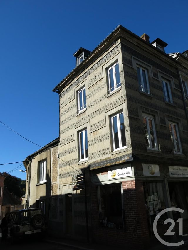 Afficher la photo en grand Appartement F6 à vendre - 4 pièces - 107.0 m2 - ORBEC - 14 - BASSE-NORMANDIE - Century 21 Christophe Duclos