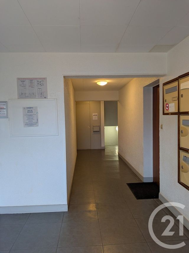 Appartement T2 à vendre - 2 pièces - 45.2 m2 - ORBEC - 14 - BASSE-NORMANDIE - Century 21 Christophe Duclos